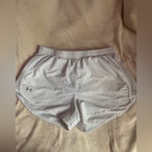 white under armour shorts